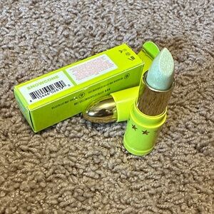 Jeffree Star lip ammunition in Snowcone